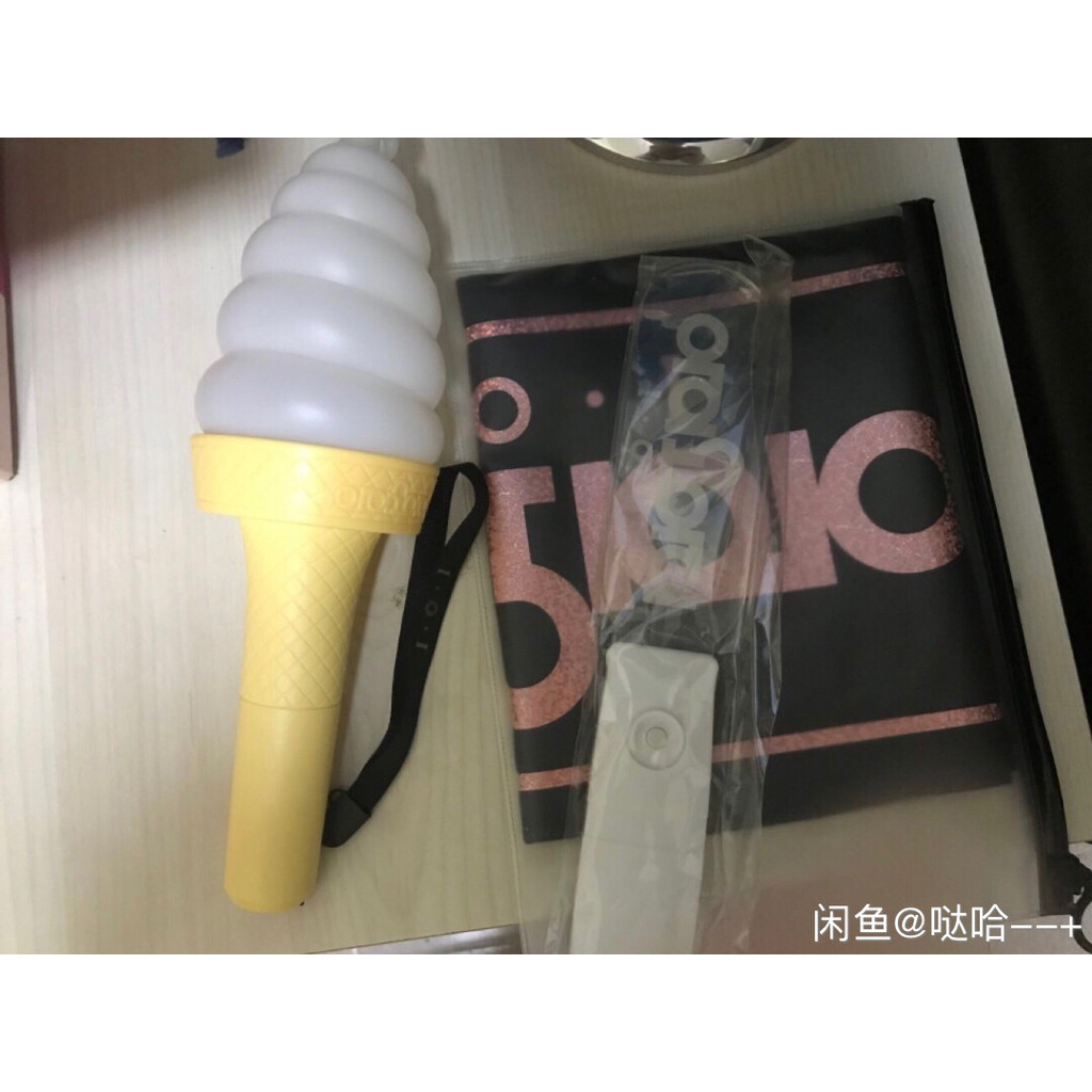 ((Out) oi Support Light Hand Frame Hand Light