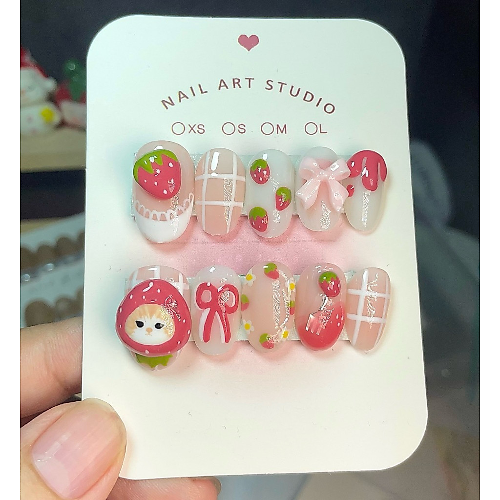 เล็บปลอมงานปั้นนูนลายน้องแมว สึหวานๆ