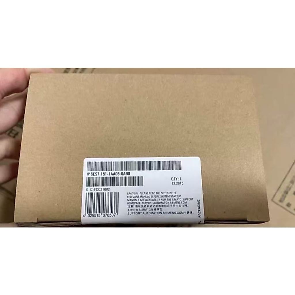 PLC 6ES7151-1AA05-OABO