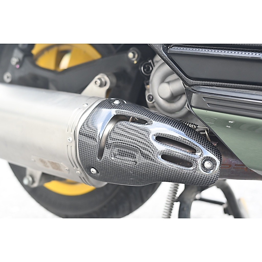 การ์ดคอท่อคาร์บอน PR2 CARBON HEAT GUARD