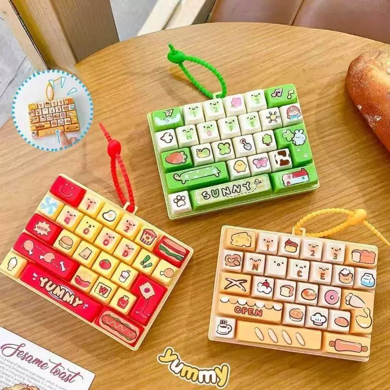 [Smw] 26 ปุ่มอาหาร Themed คีย์บอร์ดพวงกุญแจ Mini Dpression Fidget ของเล่น Poet ขนาดความเครียดบรรเทาสําหรับเดินทาง [TH]