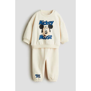 H&M(เอชแอนด์เอ็ม) ชุดเสื้อสเวตเตอร์พิมพ์ลาย 2 ชิ้น Infants 2-piece printed sweatshirt set 1295328_2