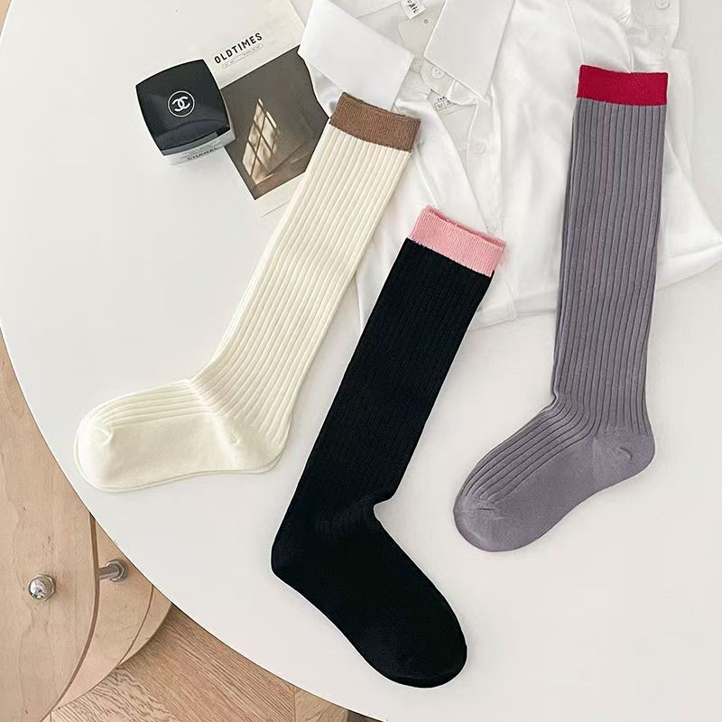 ถุงน่องสีทึบ สไตล์น่ารัก พร้อมลายหวานๆ เหมาะสำหรับคนที่ชอบความแตกต่าง #NX005