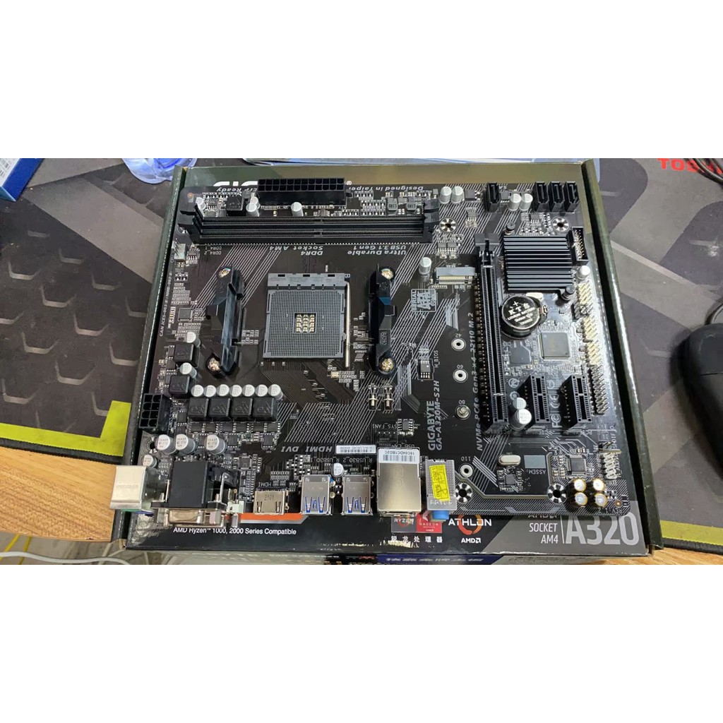 โปรเซสเซอร์ AMD Gigabyte A320M-S2H พร้อมอินเทอร์เฟซ M.2