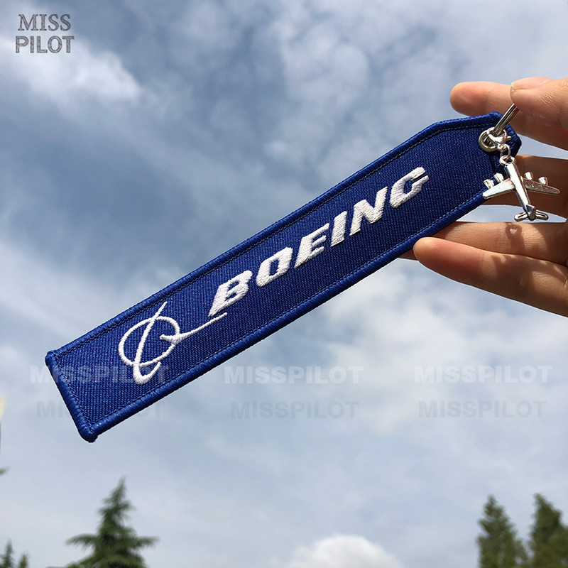 BOEING BOEING พวงกุญแจปักเครื่องยนต์ Air Hakka ครอบครัว A330neo จี้กระเป๋าเดินทางแท็ก