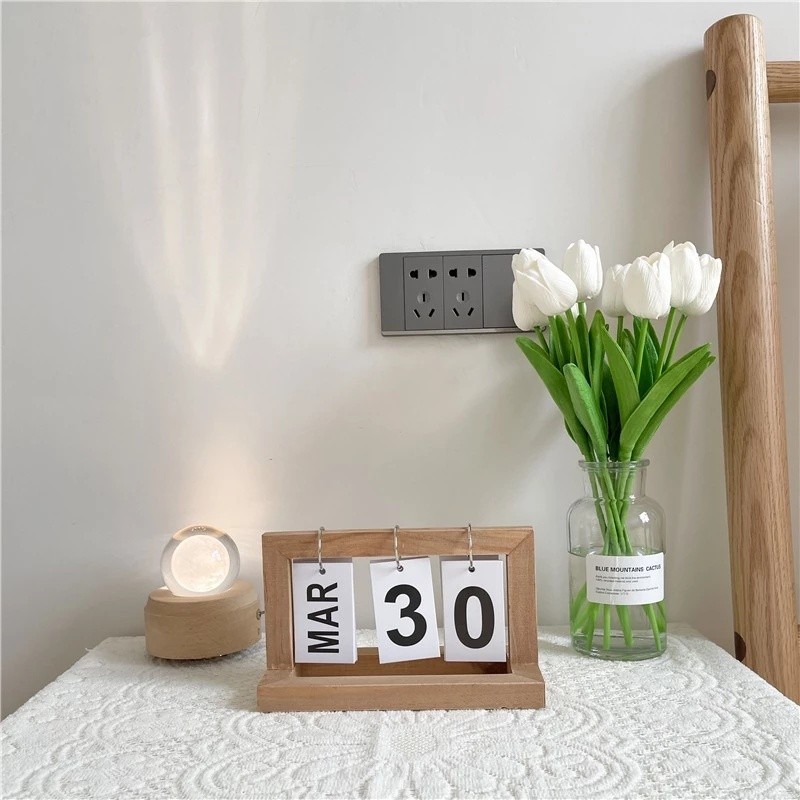 ปฏิทินหมุนหน้ากระดาษ ทำจากไม้ ปฎิทินตั้งโต๊ะ แบบถาวรใช้งานในออฟฟิศ ของขวัญไซส์เล็กสุดสร้างสรรค์