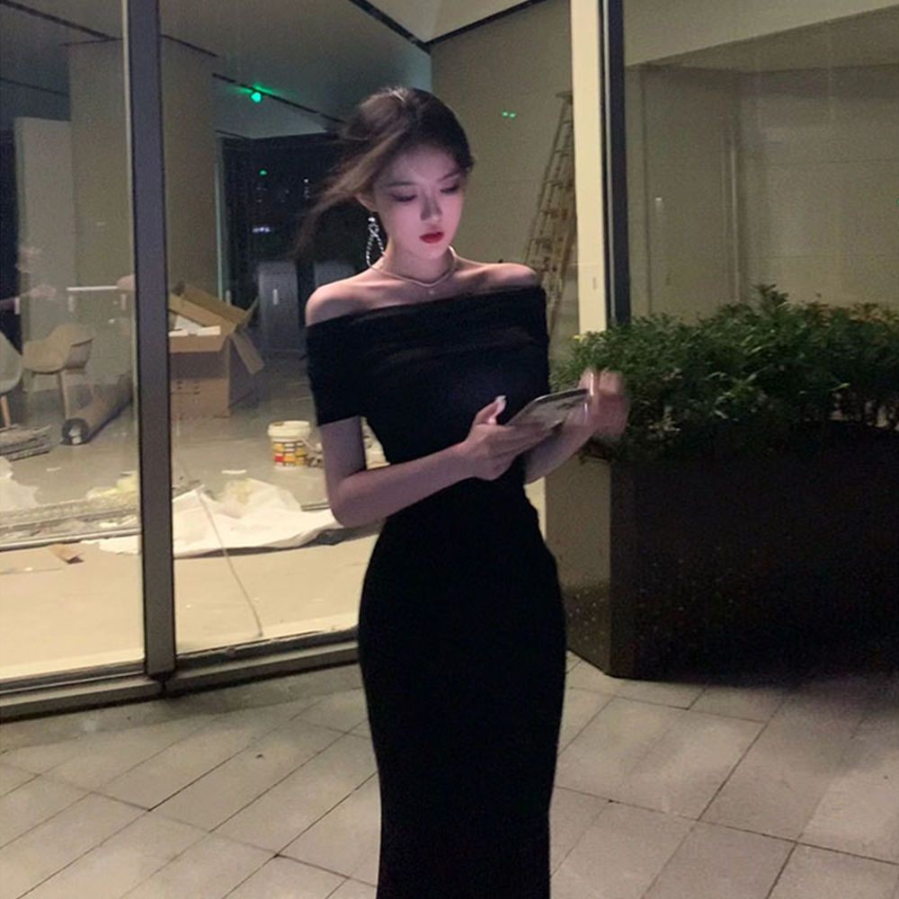 French Pure Desire สไตล์สีดํา Off-the-Shoulder One-คอชุด 0 ทันสมัย Slimmer ดูกระโปรงยาว hhh4659. ของ