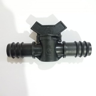 วาล์วเกษตรหางปลาสวมท่อพีอี ขนาด 16x20, 20x20, 25x25mm.