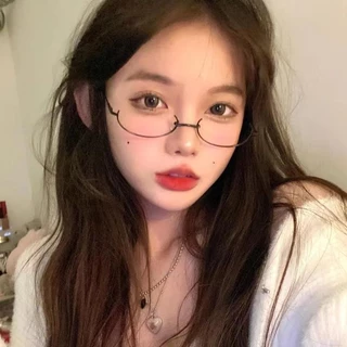 Lunar Blossom 💕💕 glasses แว่นกรอบครึ่งล่าง การตกแต่งแบบสวมบทบาท ราคาที่เอื้อมถึง หวานและน่ารัก พร้อมส่งจากไทย