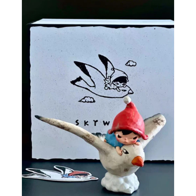 [ของแท้] POPMART Hirono Skyward Cloud Limited ของขวัญตุ๊กตาของเล่นอินเทรนด์