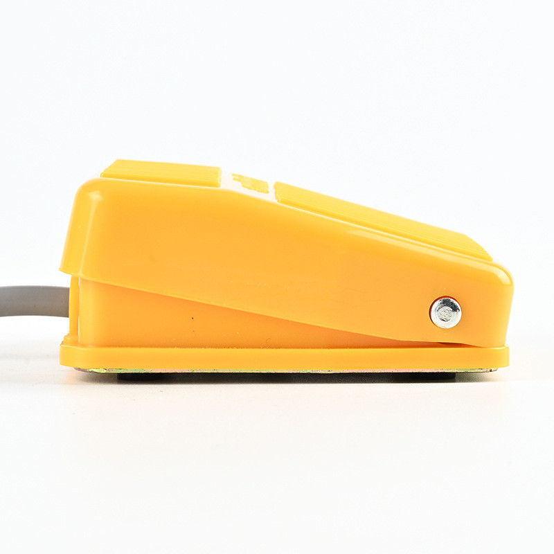 สวิตช์เท้า FS-201 Pedal Foot Step Type JKFS-201 ความยาวสาย 1-3m2025.930