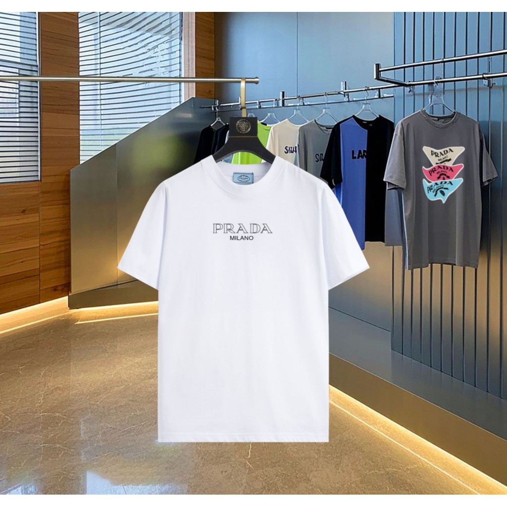 Prada/Prada 2026 คลาสสิกรอบคอแขนสั้นเสื้อยืดผู้ชายผู้หญิงสไตล์ใหม่กีฬาสไตล์แขนสั้นลําลองขนาดใหญ่ Nic