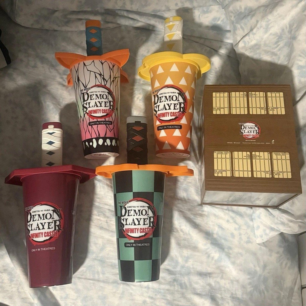ขวดน้ําอนิเมะสําหรับ Demon Slayer: Kimetsu No Yaiba The Movie: Infinity Castle shopidaeph