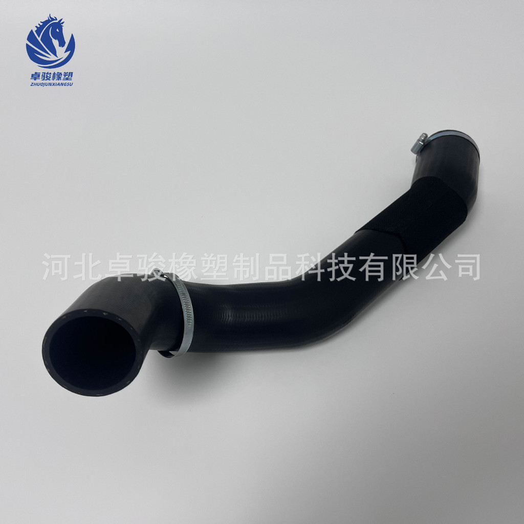 คลังสินค้าพร้อม OE AB396K683DD AB396K683BF ท่อ Intercooler เหมาะสําหรับ Ford Rover T6