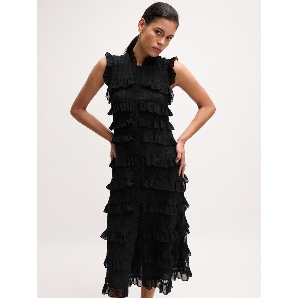 [Pomelo] เดรสลูกไม้แต่งระบาย / Ruffled Lace Dress