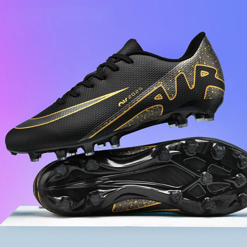 ส่งภายใน 1-3 วัน พร้อมส่ง รองเท้า สตัด รองเท้าฟุตบอล รองเท้าสตั้ดsize32-46 กีฬา Shoe Sport