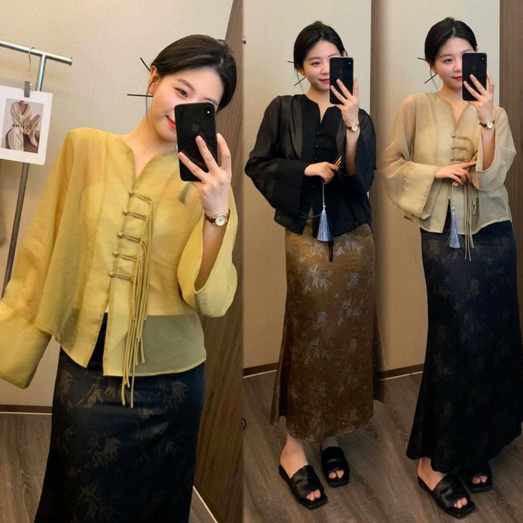 Chili Koko เสื้อเชิ้ตแขนยาวหลวมคอวีระบายอากาศฤดูร้อนติดกระดุมผ้าชีฟองบางกันแดด เสื้อเชิ้ตผ้าชีฟองหลวมๆ 99163
