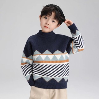 ฤดูใบไม้ร่วงและฤดูหนาวใหม่ - เสื้อกันหนาวเด็กชายขนาดกลางและใ…