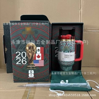 26 สินค้าใหม่ Megamo Football World Cup Cross-Border สไตล์ใหม่ความจุขนาดใหญ่ 40oz Stanley Thermos Cup Big Mac Straw Cup