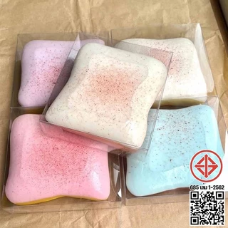 ของเล่นบีบคลายเครียด Squishy ขนมปังเหนียวที่เพิ่มขึ้นช้า ของเล่นบีบอัด ไม่เหนียวติดมือ
