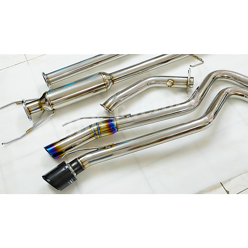 ชุด Kit ท่อไอเสียตรงรุ่น Toyota Revo รีโว่ สูตร 4 ท่อน มีหม้อพัก *ใช้เวลาจัดส่ง 1-2 วัน* [BBK factory]