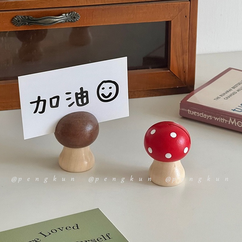 น่ารักสร้างสรรค์เห็ดผู้ถือบันทึกเครื่องประดับย้อนยุคไม้ผู้ถือนามบัตรสก์ท็อปข้อความผู้ถือบันทึก