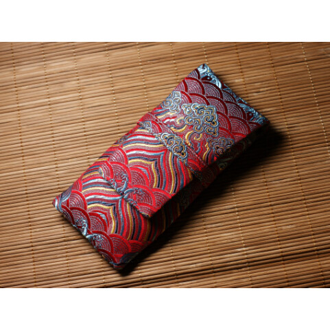 Yilong Handmade Handmade Handmade Handmade โฮมเมดปากกากล่องดินสอปากกาผ้าม่านสีม่วง Qi Donglai กล่องด