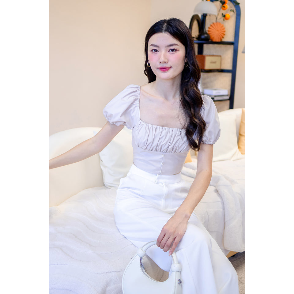 KACIE RUCHED PADDED TOP ใน ECRU