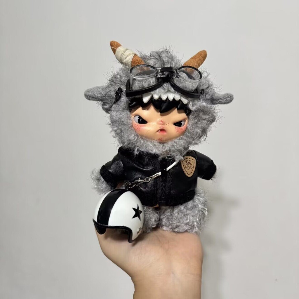 Ono Hirono Hirono Hirono Vinyl Plush จี้ตุ๊กตา Mystery กล่องของขวัญ 15 ซม.เสื้อผ้าสําหรับทารกเสื้อผ้าหนังอุปกรณ์เสริม