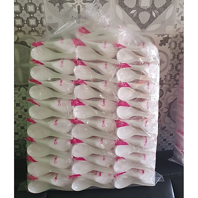 ช้อนพลาสติก (สีขาว) ใช้ตักอาหาร (แบบใช้ครั้งเดียวแล้วทิ้ง) แพคใหญ่สุดคุ้มค่า 2500ชิ้น