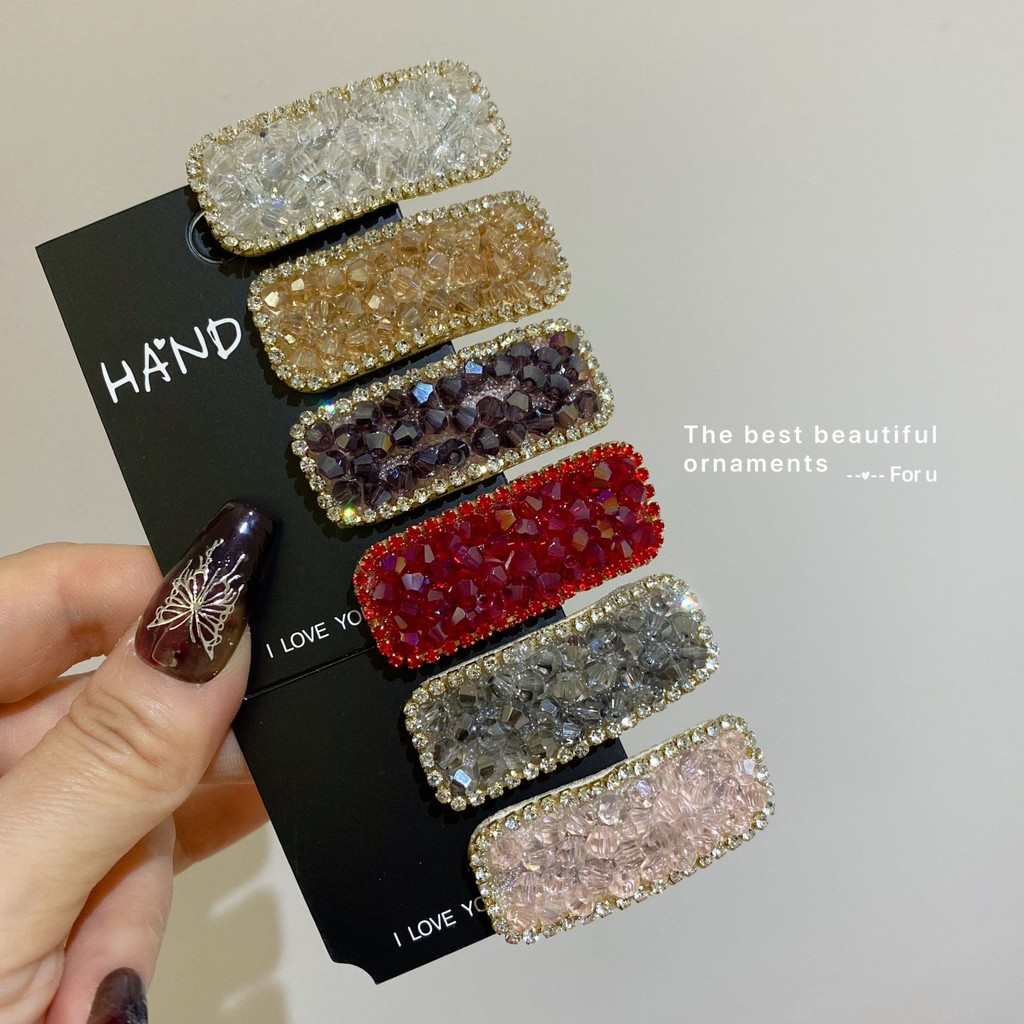 คลิปผมหักกิ๊บประณีตจากคริสตัลและหินเพชร ให้คุณมีสไตล์ทันสมัยในฤดูร้อน