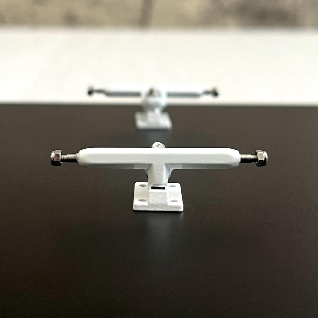 Pro Fingerboard 36mm Six Truck (36mm สีขาว) BW4Q