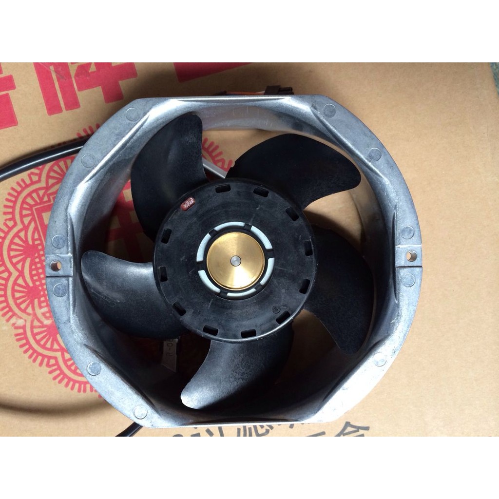 Original Sanyo 17251 12V2.3A 109E5712PB5Y04 พัดลมรุนแรง 109E5712DY5J4