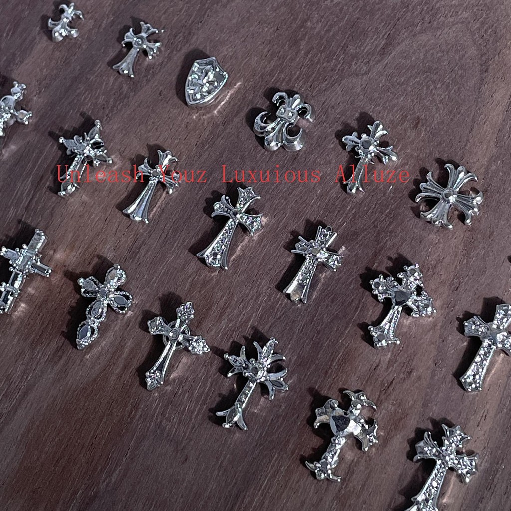 10 ชิ้นชุดแต่งเล็บเครื่องประดับโลหะ Crow Heart Silver Alloy Cross 456 Retro Punk สไตล์เล็บแต่งเล็บ