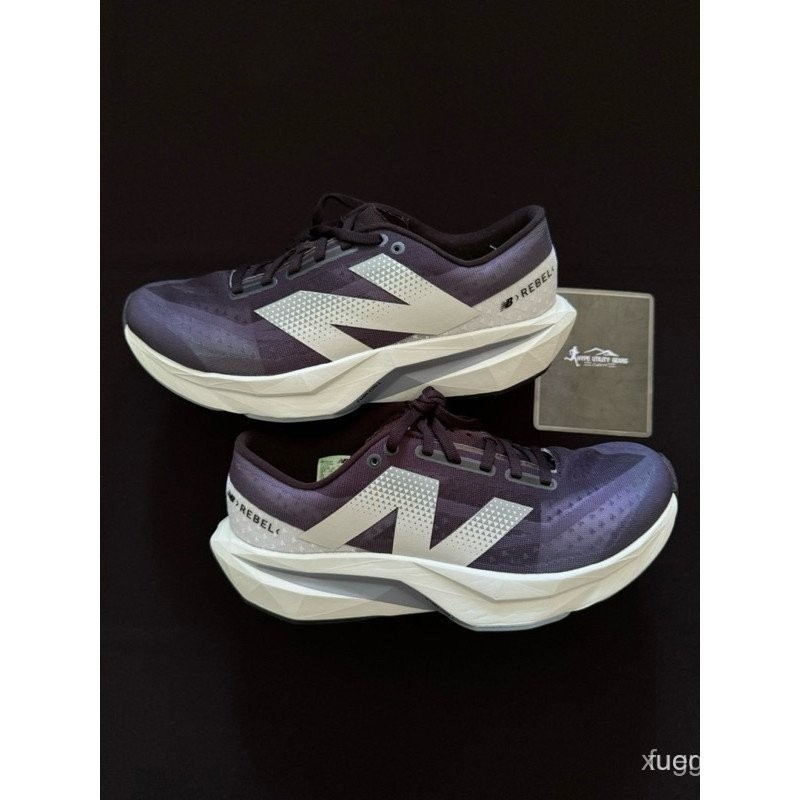NB FuelCell Rebel V4 สีดําสีขาว