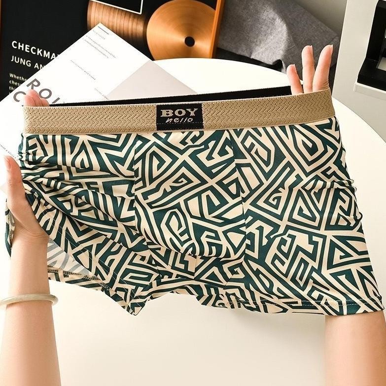 📌แพ็ค4/10ตัว📌กางเกงในบ็อกเซอร์ ขาสั้น Boxerสำหรับผู้ชาย ดีไซน์ทันสมัย เนื้อผ้านิ่ม ยืดหยุ่นได้ดี ใส่สบาย ระบายอากาศได้ดี