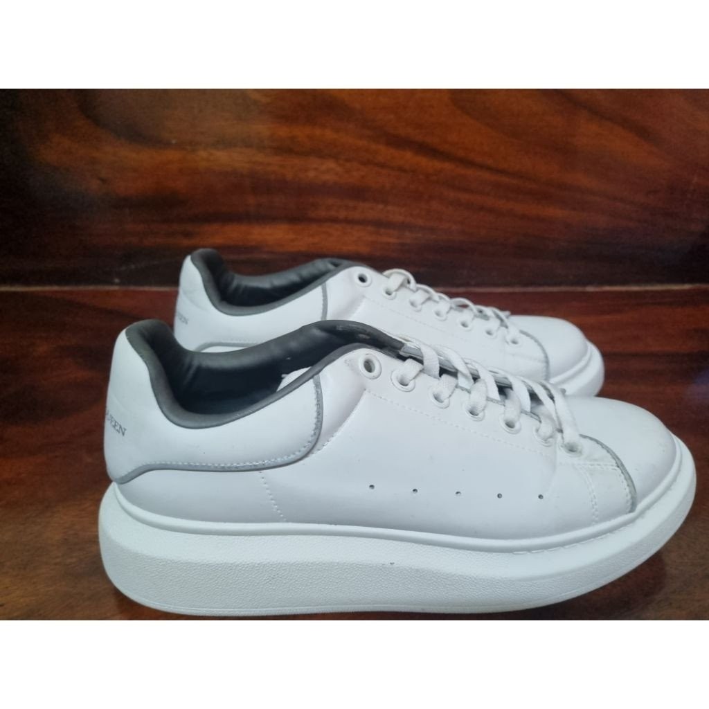 Used Shoes Fairy Condition Brand: Alexander Mc Queen Reef White.