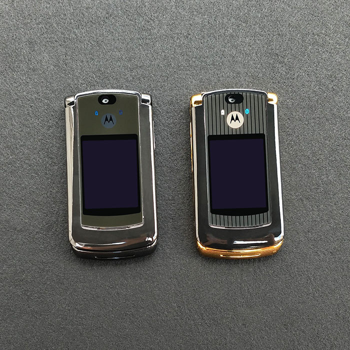 Motorola Motorola v8 พลิกผู้สูงอายุโทรศัพท์มือถือสํารองผู้สูงอายุโทรศัพท์ปุ่มโทรศัพท์คลาสสิก Nostalg