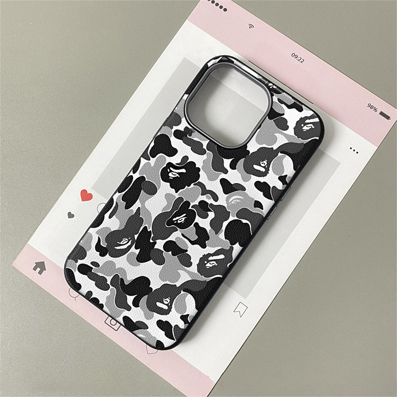 เคสไอโฟน 15 16 สำหรับ IPhone 17 air 15 13 11 16 14 12 ProMax 15 14 16 6 6S Plus XR Xสีเขียวเข้มพรางตัวหนังพื้นผิวซิลิโคน
