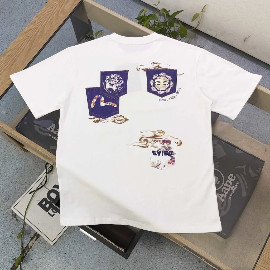 EVISU/Fushen 2026 คลาสสิกรอบคอแขนสั้นเสื้อยืดผู้ชายผู้หญิงสไตล์สบายสีสันผ้าฝ้ายแท้สไตล์ตะวันตกความรู