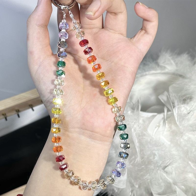 สายคล้องโทรศัพท์มือถือสีรุ้ง สายคล้องข้อมือลูกปัดคริสตัลระดับไฮเอนด์ สายคล้องโทรศัพท์มือถือแบบสั้นพร้อมคลิปหนีบ