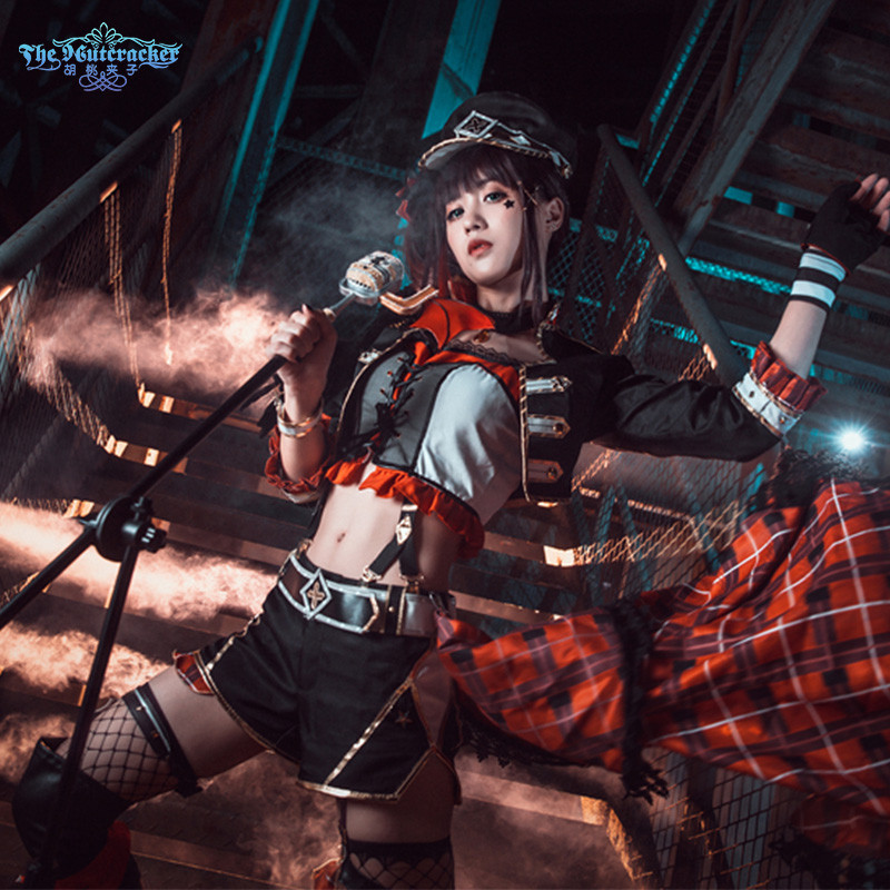 คอสเพลย์สไตล์punk rock จากเรื่องหลังจาก Kurosaki Dia