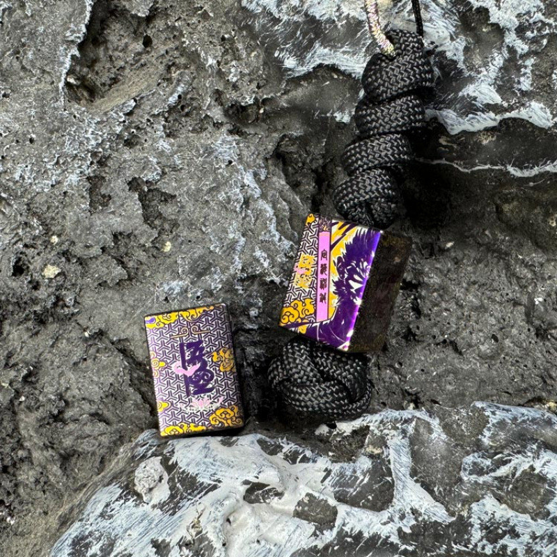 อัญญาณติ Wukong ไทเทเนียมอัลLOYD สำหรับกลางแจ้งและEDC: มาพร้อมเชือกร่มและสร้อยคอมีดจี้