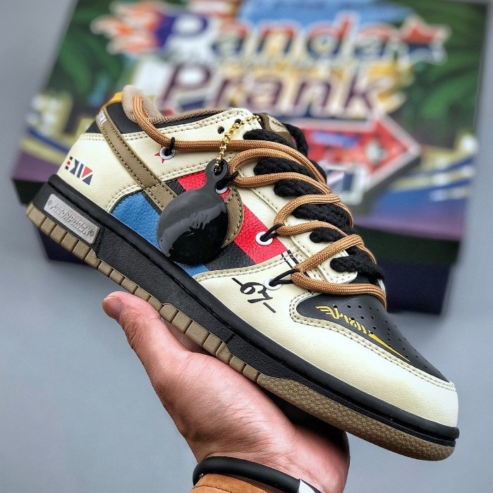 รองเท้าบอร์ด.    เล่นตลกแพนด้า DJ6188 200