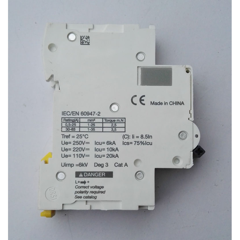 Original Schneider C60H-DC 1P 2A 10A 250VDC DC Circuit Breaker DC Air Switch