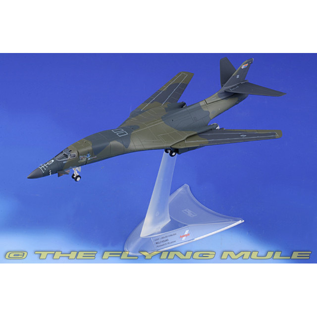 现货!เฮอร์ปา 1:200 570725 Rockwell B-1Bo Lancer gun Kamen Rider