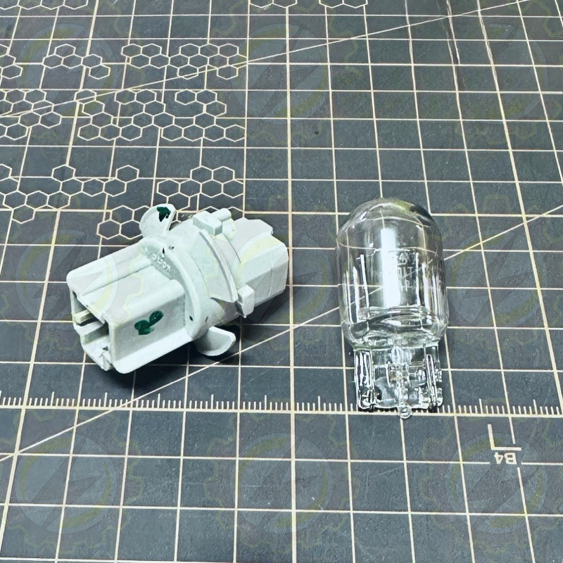 HONDA CITY T9A / JAZZ T5A T20 TAIL LAMP BULB HOLDER SOCKET