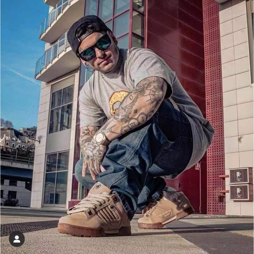 รองเท้าขนาดใหญ่ Retro Series Dvsเซลเซียสรองเท้าสเก็ตบอร์ดสวมใส่เย็บ Outsole BMX รถรองเท้า OSIRIS