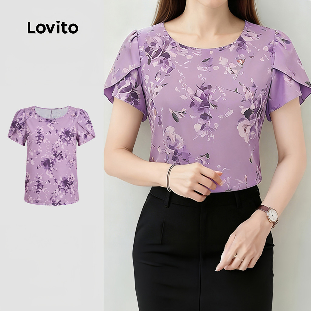 Lovito เสื้อเบลาส์สีม่วงสไตล์รีสอร์ท ลายดอกไม้ เนื้อผ้าสัมผัสพิเศษ สําหรับฤดูใบไม้ผลิ/ฤดูร้อนของผู้หญิง LK6ED793