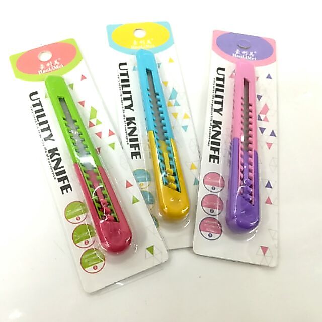 4 อัน 100 คัตเตอร์ตัดกระดาษ สีสันสดใส